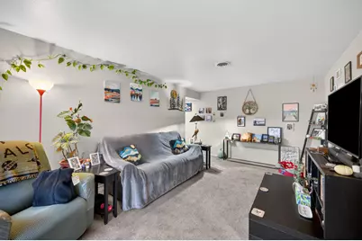 2360 Hurley Way, Sacramento, CA 95825 - Photo 8