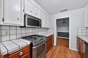 2360 Hurley Way, Sacramento, CA 95825 - Photo 44