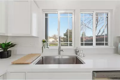 2031 Draft Court, Turlock, CA 95380 - Photo 12