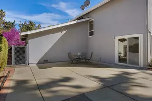 58 Rambleoak Cir, Sacramento, CA 95831 - Photo 32