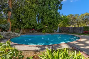 58 Rambleoak Cir, Sacramento, CA 95831 - Photo 28