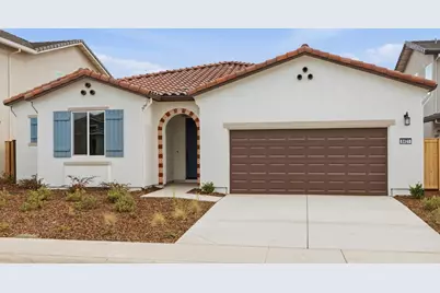 8421 Mondale Way, Elk Grove, CA 95757 - Photo 2