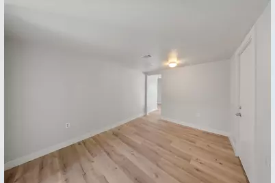 408 Thrasher Avenue, Modesto, CA 95354 - Photo 16
