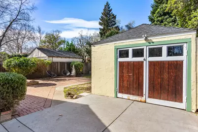 2778 19th Street, Sacramento, CA 95818 - Photo 32