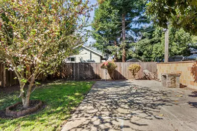 2778 19th Street, Sacramento, CA 95818 - Photo 28