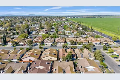 9419 Fox Creek Drive, Stockton, CA 95210 - Photo 34