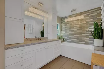 1411 Las Salinas Way, Sacramento, CA 95864 - Photo 34