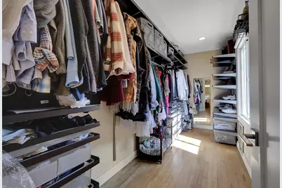 1411 Las Salinas Way, Sacramento, CA 95864 - Photo 32