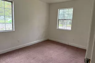 137 Sycamore St, Madera, CA 93638 - Photo 4