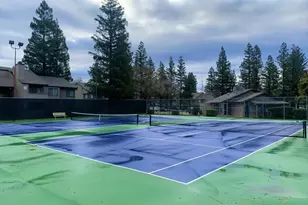 3715 Tallyho Dr, Sacramento, CA 95826 - Photo 14