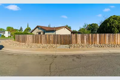 930 Kapareil Drive, Tracy, CA 95376 - Photo 36
