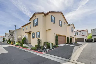 8196 Kramer Ranch Lane, Elk Grove, CA 95758 - Photo 4