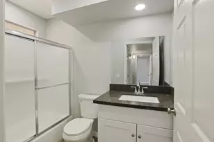 3701 Colonial Dr, Modesto, CA 95356 - Photo 18