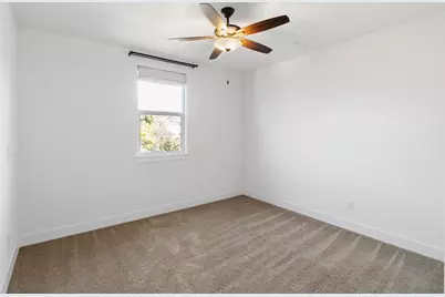 3177 Crocker Drive, Sacramento, CA 95818 - Photo 46