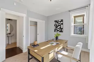 3177 Crocker Dr, Sacramento, CA 95818 - Photo 26