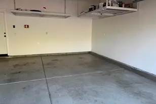 3177 Crocker Dr, Sacramento, CA 95818 - Photo 68