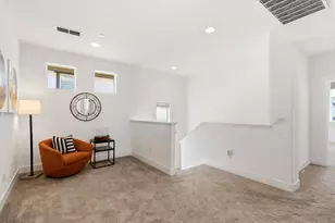 3177 Crocker Dr, Sacramento, CA 95818 - Photo 38