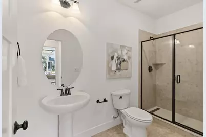 3177 Crocker Drive, Sacramento, CA 95818 - Photo 6