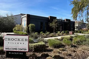 3177 Crocker Dr, Sacramento, CA 95818 - Photo 72