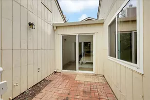 10570 Apple Grove Wy, Rancho Cordova, CA 95670 - Photo 42