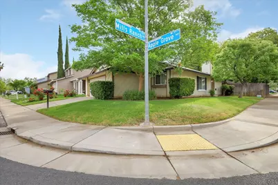 10570 Apple Grove Way, Rancho Cordova, CA 95670 - Photo 2
