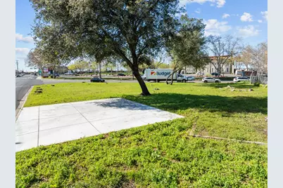 711 Oak Street, Roseville, CA 95678 - Photo 22