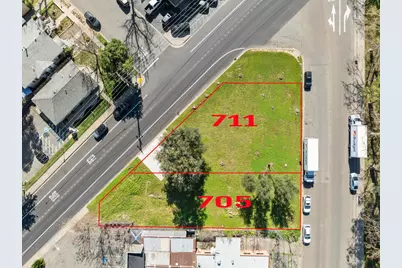 705 Oak Street, Roseville, CA 95678 - Photo 2