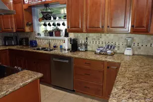 8510 Ormes Ct, Valley Springs, CA 95252 - Photo 4