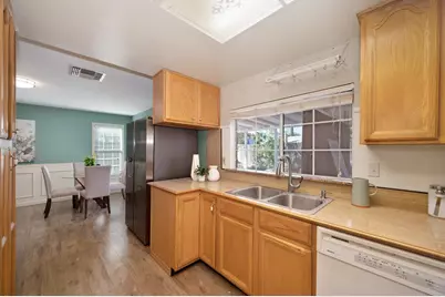 4165 Westporter Drive, Sacramento, CA 95826 - Photo 22