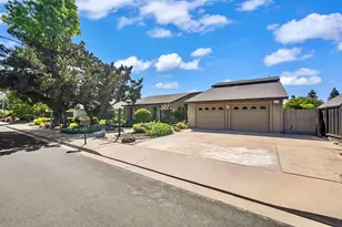 1109 Springcreek Dr, Modesto, CA 95355 - Photo 2