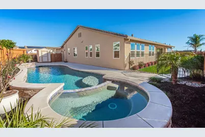 124 Basile Court, Lincoln, CA 95648 - Photo 2