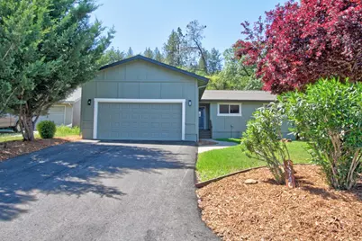 13740 Torrey Pines Drive, Auburn, CA 95602 - Photo 2