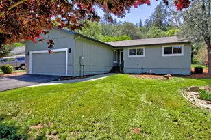 13740 Torrey Pines Dr, Auburn, CA 95602 - Photo 14