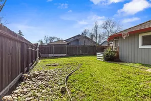 194 W Elm Ave, Galt, CA 95632 - Photo 30