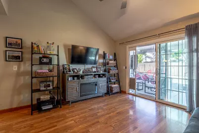 8809 Lemas Road, Sacramento, CA 95828 - Photo 14