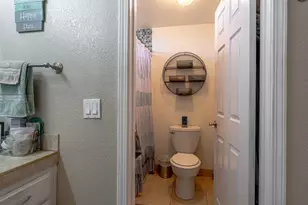 8809 Lemas Rd, Sacramento, CA 95828 - Photo 30