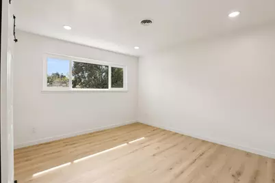 6028 Hollyhurst Way, Sacramento, CA 95823 - Photo 24