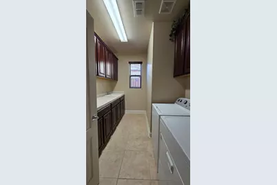 3895 Rollins Court, West Sacramento, CA 95691 - Photo 38