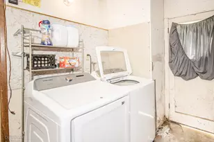 1731 Midway Dr, Woodland, CA 95695 - Photo 34