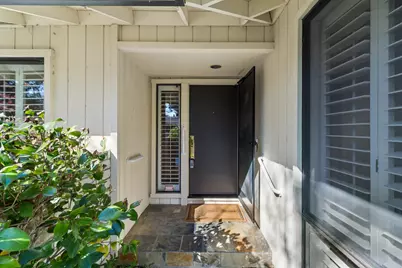 1104 Commons Drive, Sacramento, CA 95825 - Photo 4