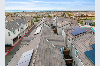 17353 Morning View Drive, Lathrop, CA 95330 - Photo 44