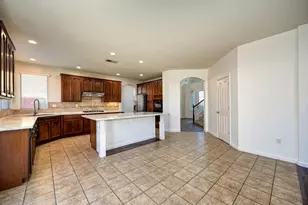 11833 Blushing Cir, Rancho Cordova, CA 95742 - Photo 24