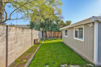 6629 Doreen Way, Sacramento, CA 95823 - Photo 18