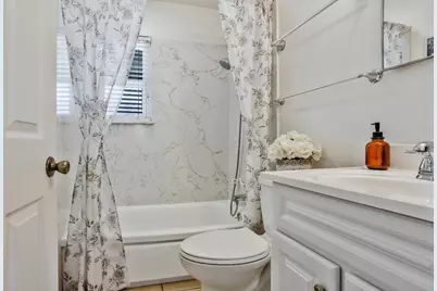 6629 Doreen Way, Sacramento, CA 95823 - Photo 8