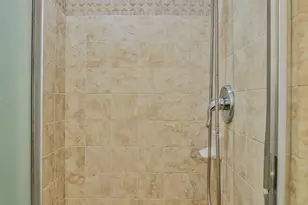 6629 Doreen Way, Sacramento, CA 95823 - Photo 16