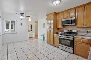 6629 Doreen Way, Sacramento, CA 95823 - Photo 2