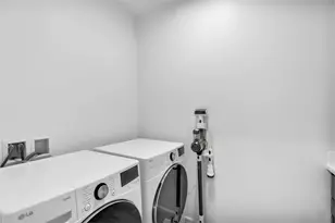 292 Postma St, Manteca, CA 95337 - Photo 32