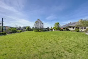 8617 Sleepy Hollow, Elk Grove, CA 95624 - Photo 76