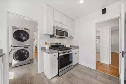 928 Vallejo Way, Sacramento, CA 95818 - Photo 14