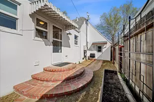 928 Vallejo Way, Sacramento, CA 95818 - Photo 22